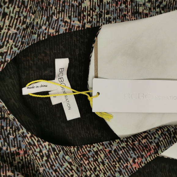 BCBG flowy summer dress - Picture 5 of 8